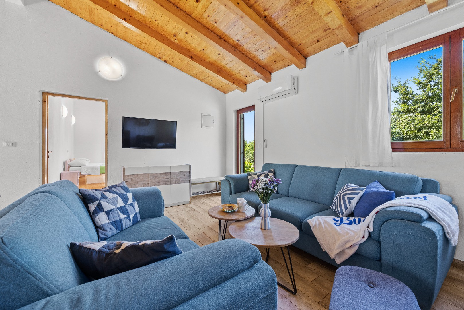 Rest for the soul and body - Perfect villa with a pool at the edge of the village, Villa Mina Orihi with pool, Istria, Croatia Orihi